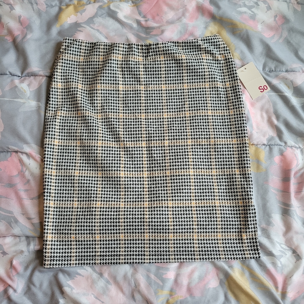 SO Plaid Pencil Skirt